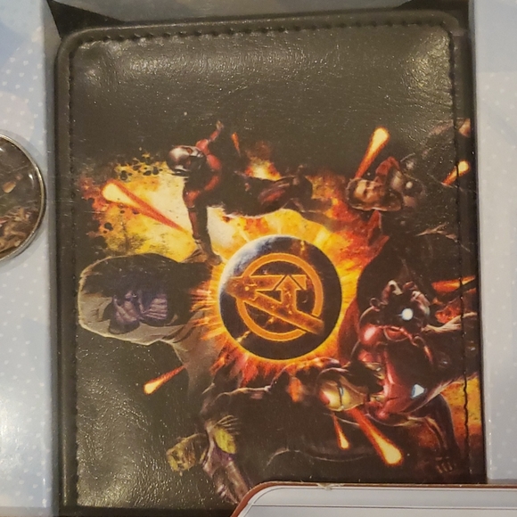 🔥Marvel Avengers Infinity War Collector's Set ⚡Brand New⚡ - Picture 3 of 3